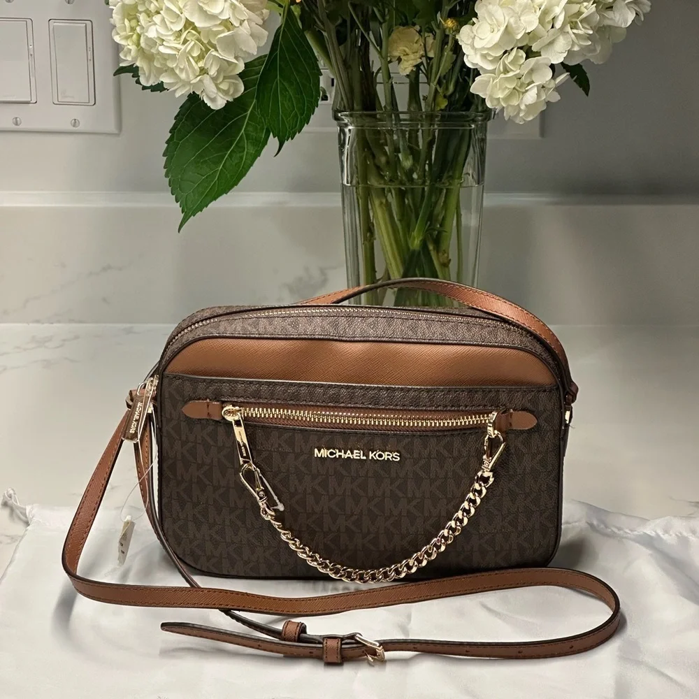 Michael Kors Brown Jet Set Crossbody Camera Bag with MK Dust Bag NWT